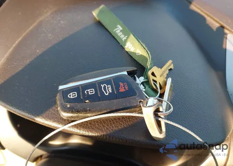 2015 Hyundai Azera Limited z USA, uszkodzony, nr VIN KMHFH4JG8FA473536